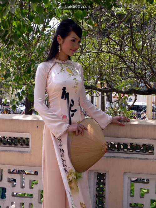 為什麼「越南新娘」特別受到臺灣男生的歡迎？看到她們身穿「越式旗袍」大家都買好機票了！